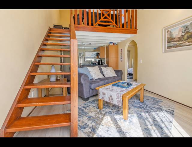 2 BEDROOM APARTMENT FOR SALE IN DOUGLASDALE